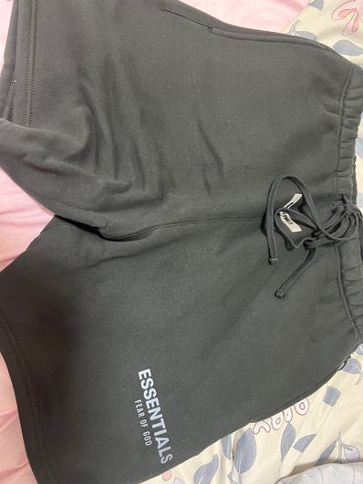 FEAR OF GOD ESSENTIALS Fleece Shorts "Black"