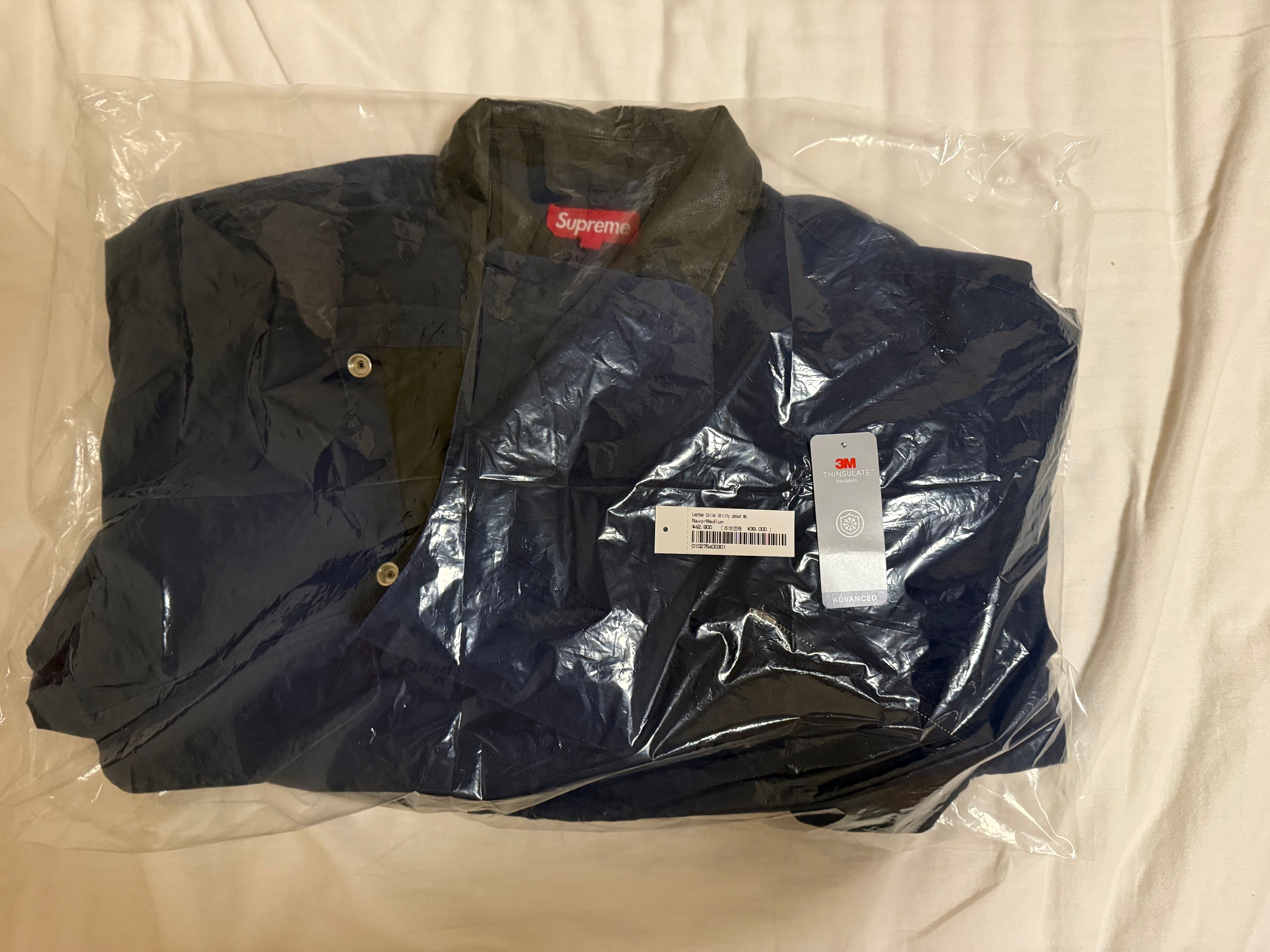 Supreme Leather Collar Utility Jacket "Navy"