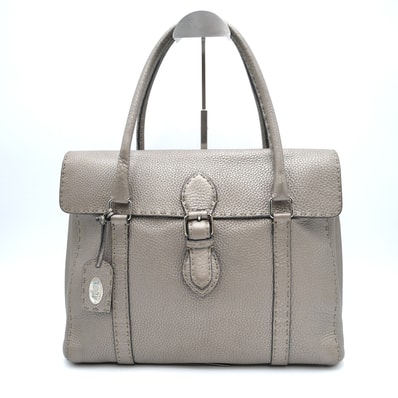 FENDI(フェンディ)セレリア ヴィンテージ トートバッグ ハンドバッグ ショルダーバッグ グレージュ レザー シルバー金具 ステッチ フラップ式 レディース【中古】
