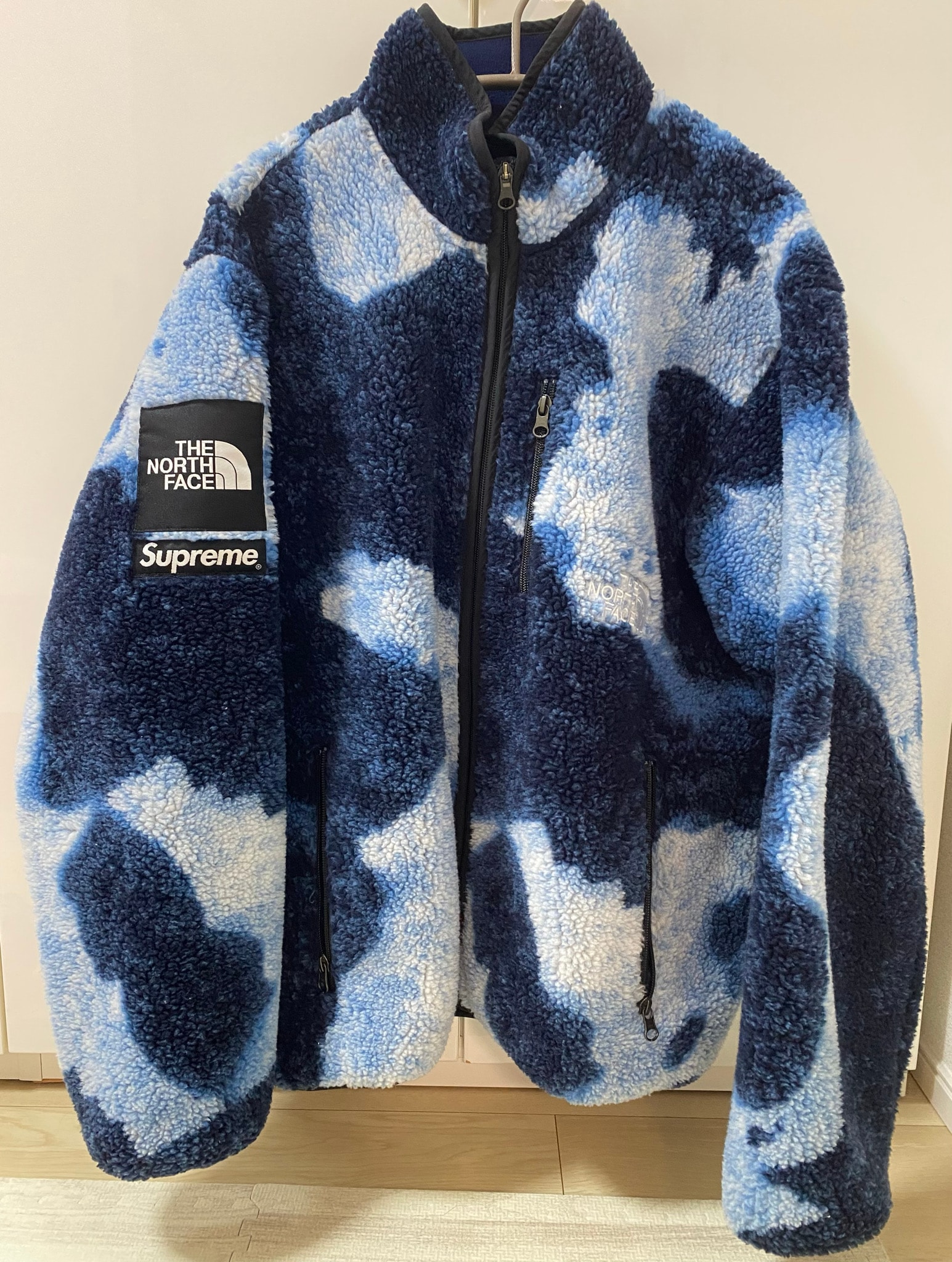 Supreme x The North Face Bleached Denim Print Fleece Jacket "Indigo"