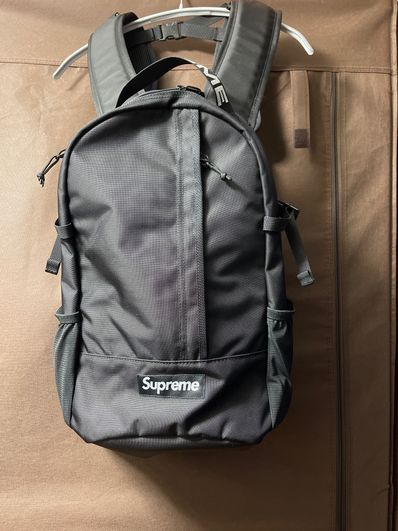 Supreme 18SS Backpack "Black"