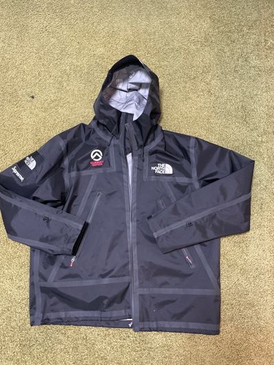 Supreme x The North Face Summit Series Outer Tape Seam Shell Jacket "Black"
