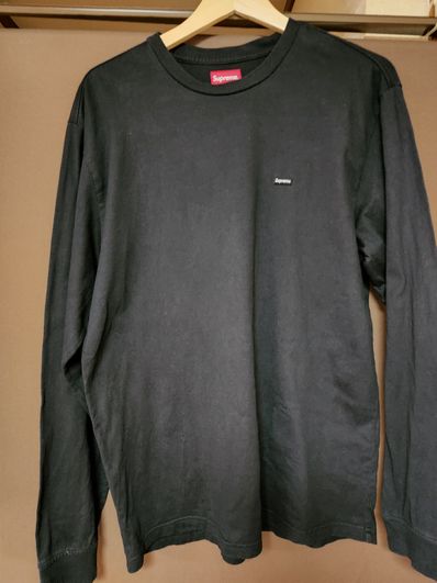 Supreme Small Box L/S Tee "Black"(22FW)