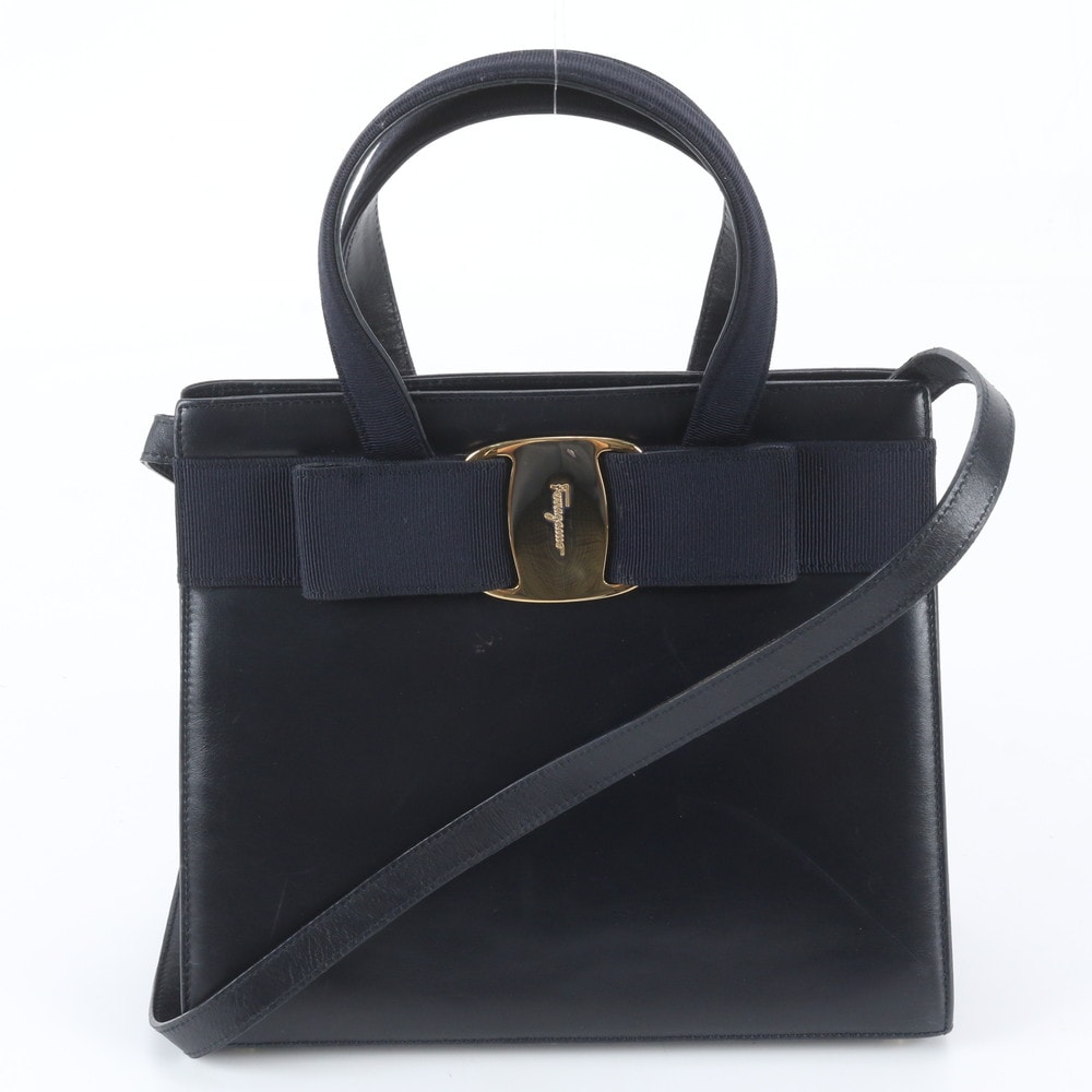 ■美品 サルヴァトーレフェラガモ ヴァラリボン BA21 4178