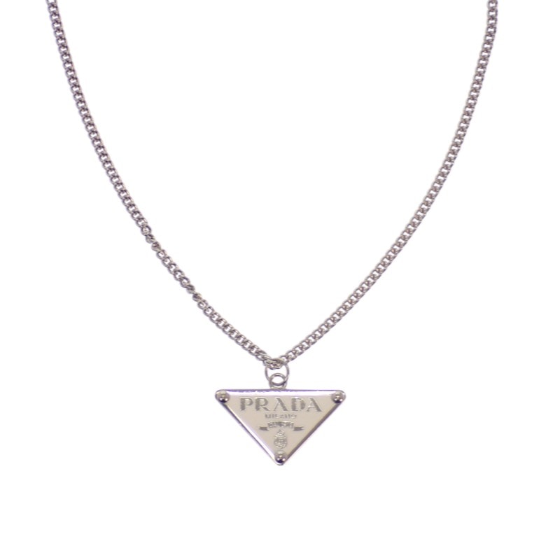 プラダ エナメルメタル ネックレス シルバー ホワイト【中古】【ABランク】