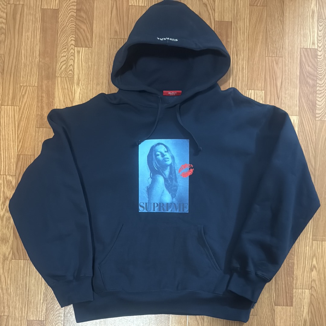 Supreme Kate Moss Hooded Sweatshirt "Navy"