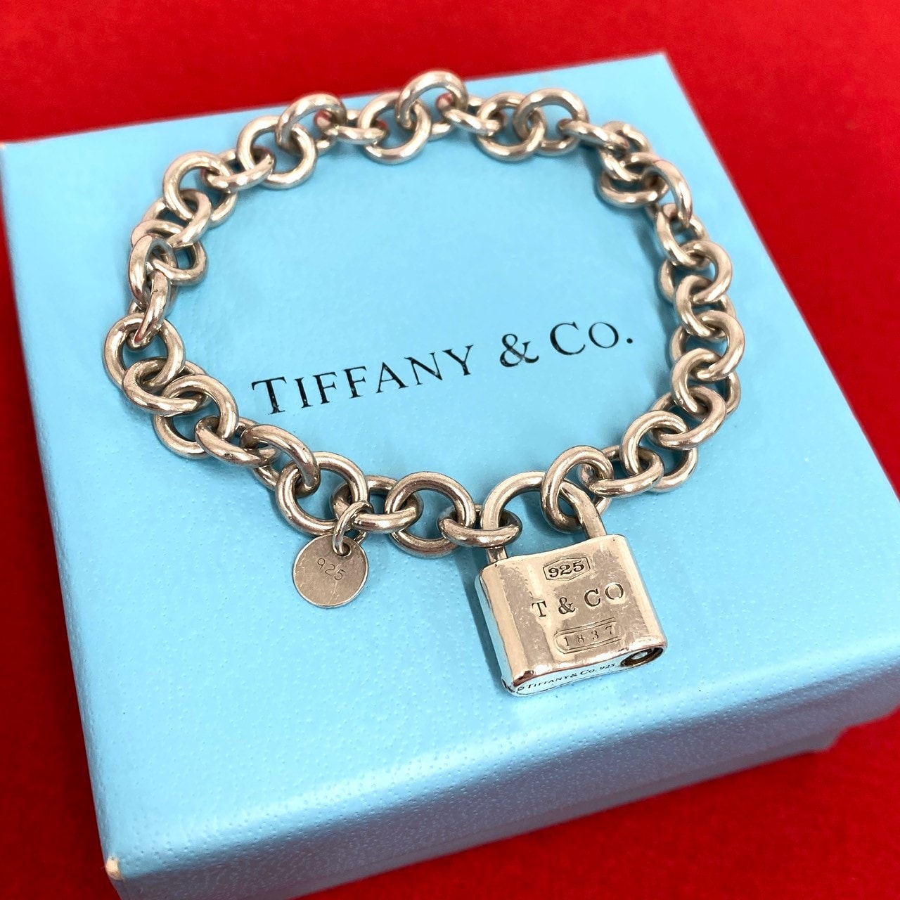 B (目立った傷や汚れなし)】TIFFANY&Co. ティファニー カデナロック