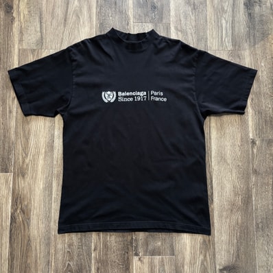 BALENCIAGA Institutional T-Shirt Medium Fit "Black"