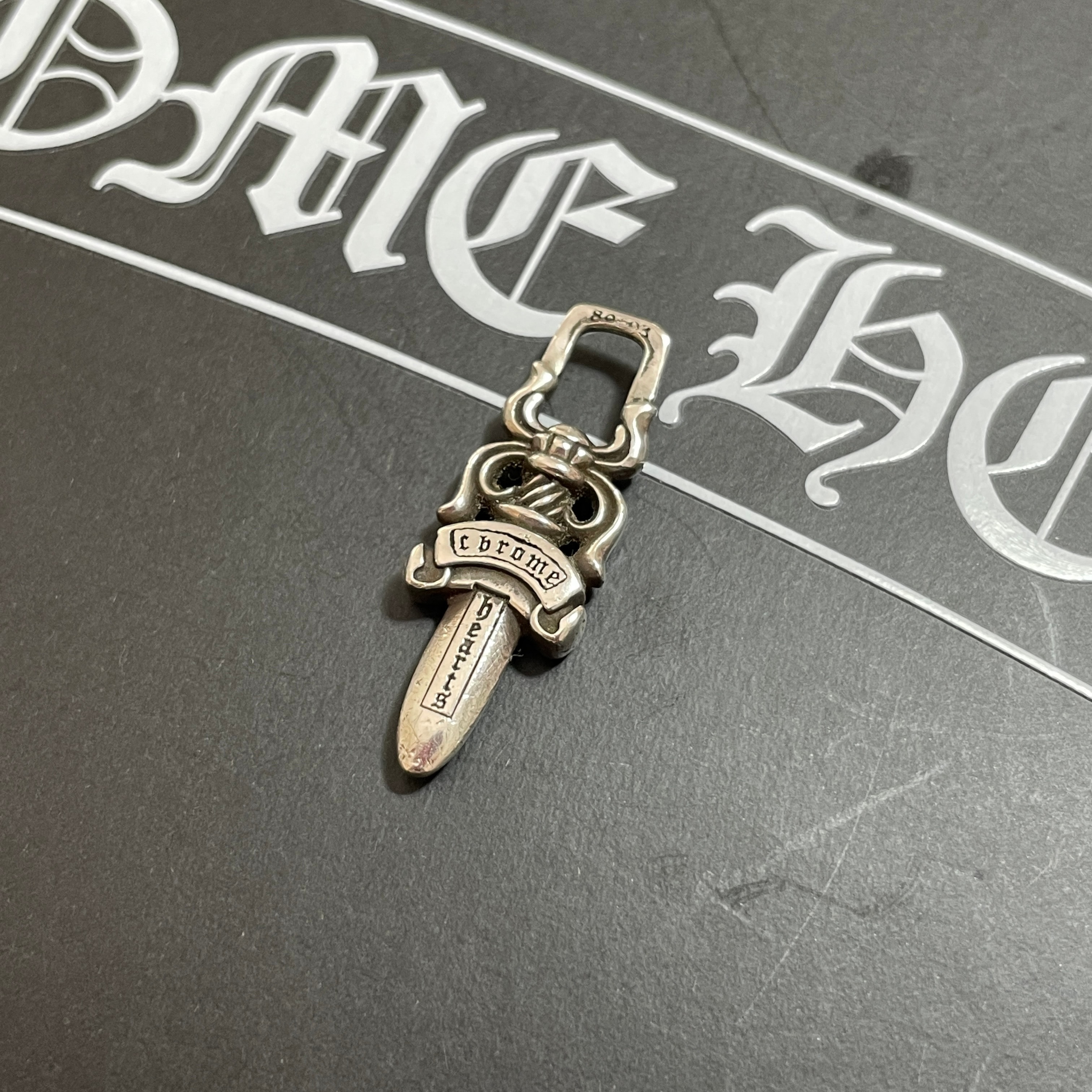 Chrome Hearts #5 Dagger Charm Zip 1 "Silver"
