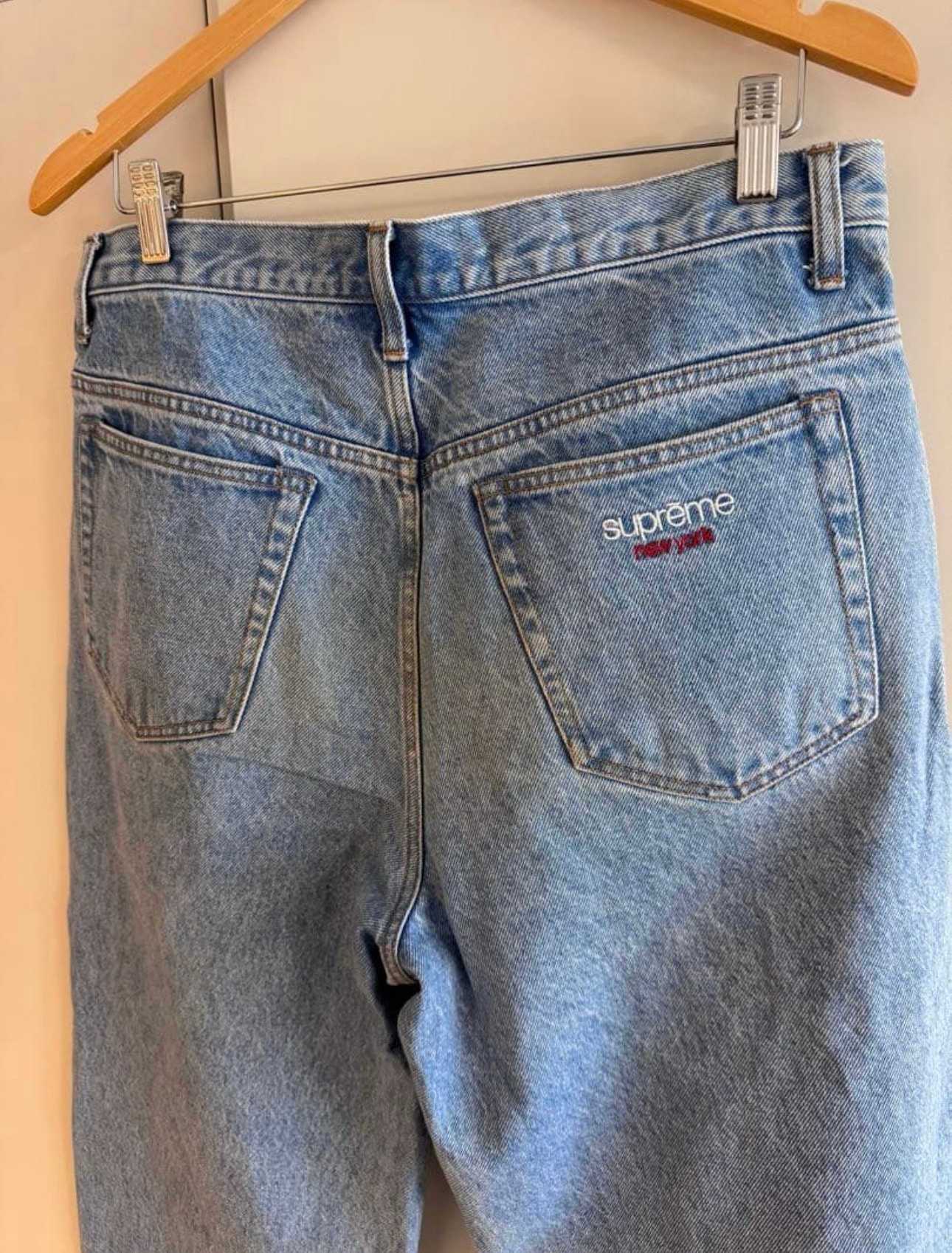 Supreme Baggy Jean "Washed Indigo" (22SS)