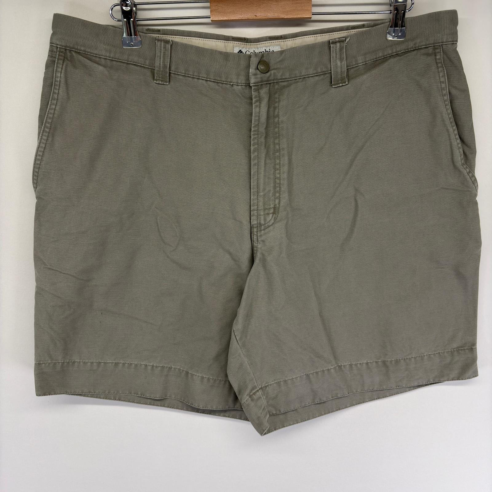 古着 コロンビア Columbia ダック パンツ ハーフパンツ カーゴ ワンポイントロゴ ジッパーフライ ショート w38  グレー系 メンズ