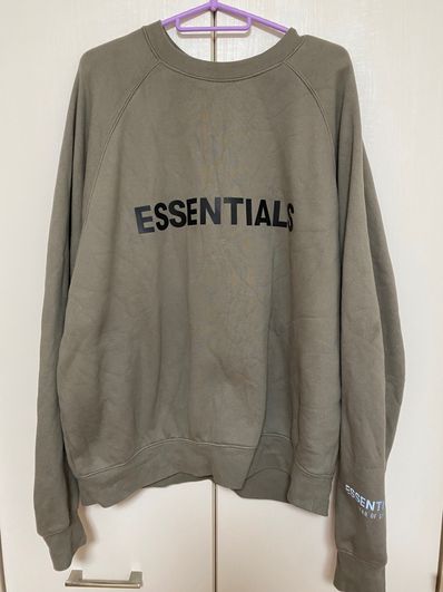 FEAR OF GOD ESSENTIALS 3D Silicon Applique Crewneck "Gray Flannel/Charcoal"