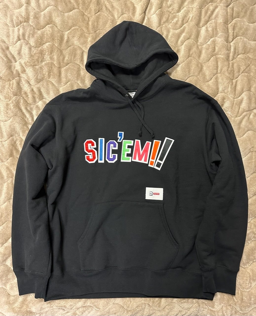Supreme / WTAPS Sic'em! Hooded Sweatshirt "Black"