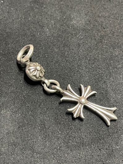 Chrome Hearts 1 Ball Tiny CH Cross Charm "Silver"