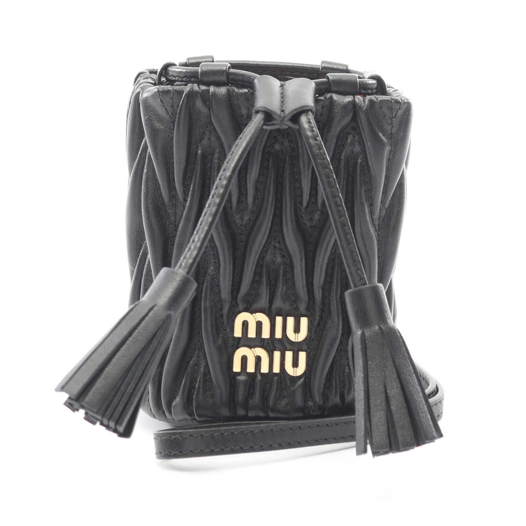 ミュウ ミュウ Miu Miu マテラッセ マイクロバッグ ショルダーバッグ バッグ レザー レディース ブラック系 5NR026 【中古】