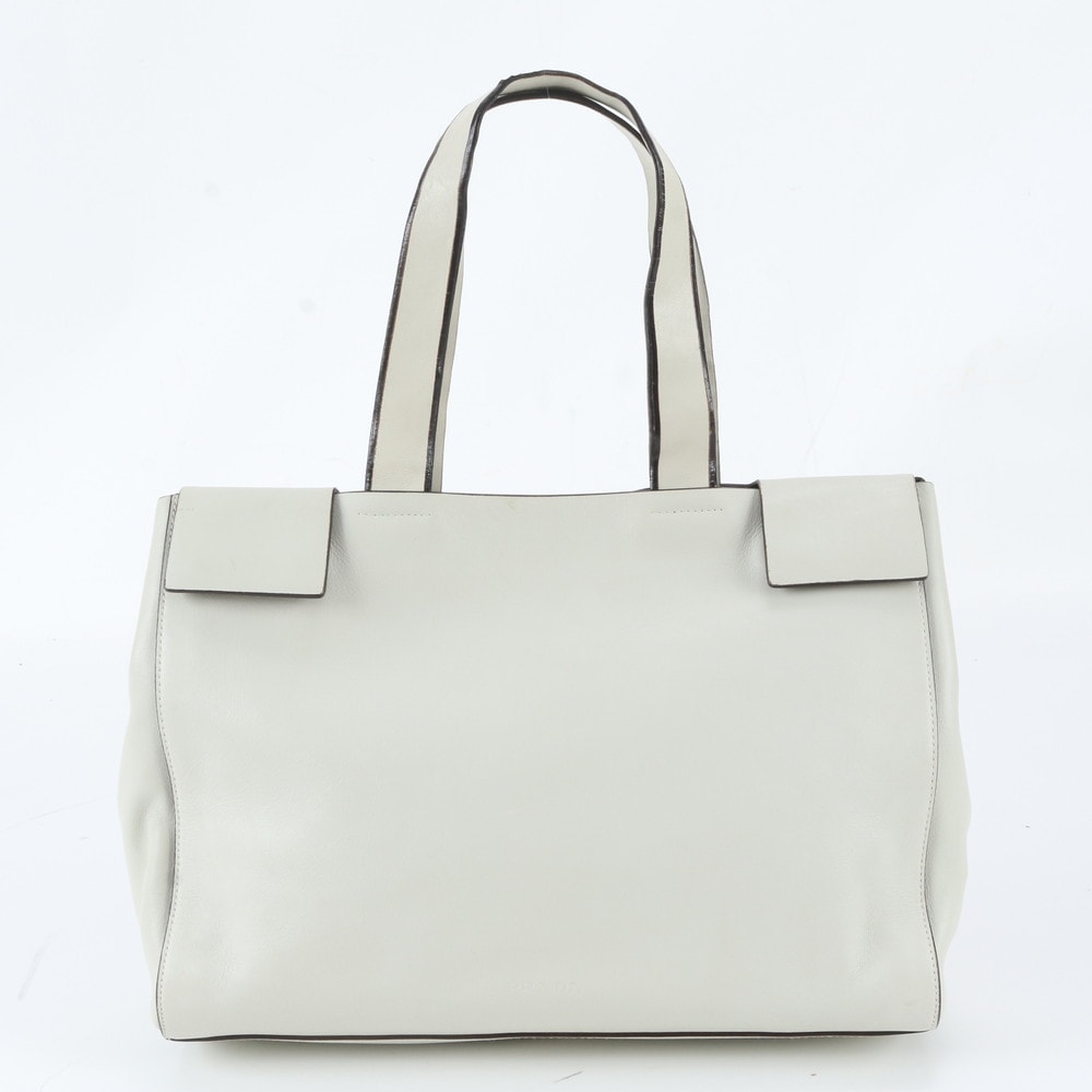 ■美品 プラダ ハンドバッグ レザー