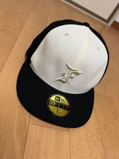 FOG ESSENTIALS New Era Fitted Cap (FW20)