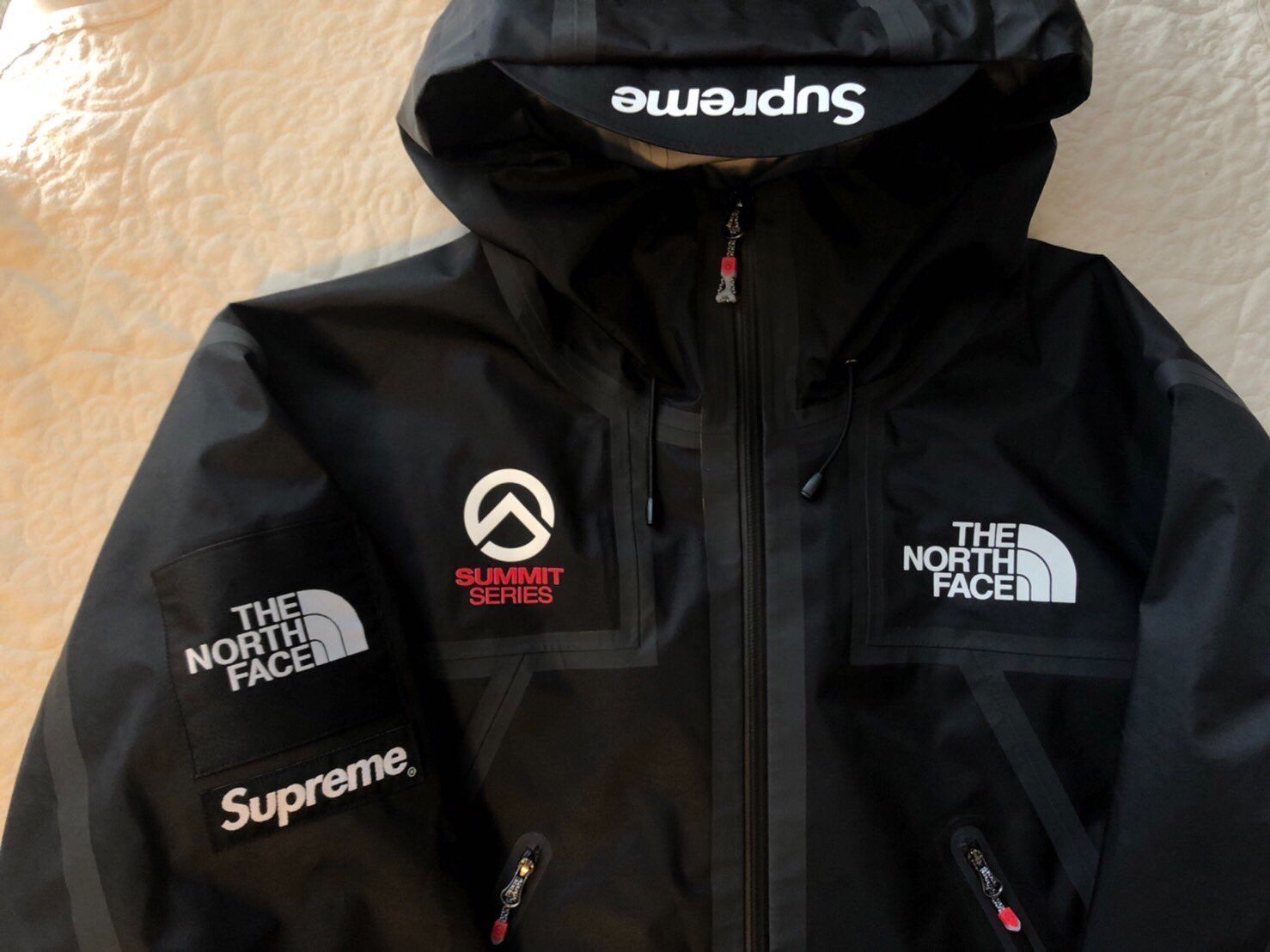 Supreme x The North Face Summit Series Outer Tape Seam Shell Jacket "Black"