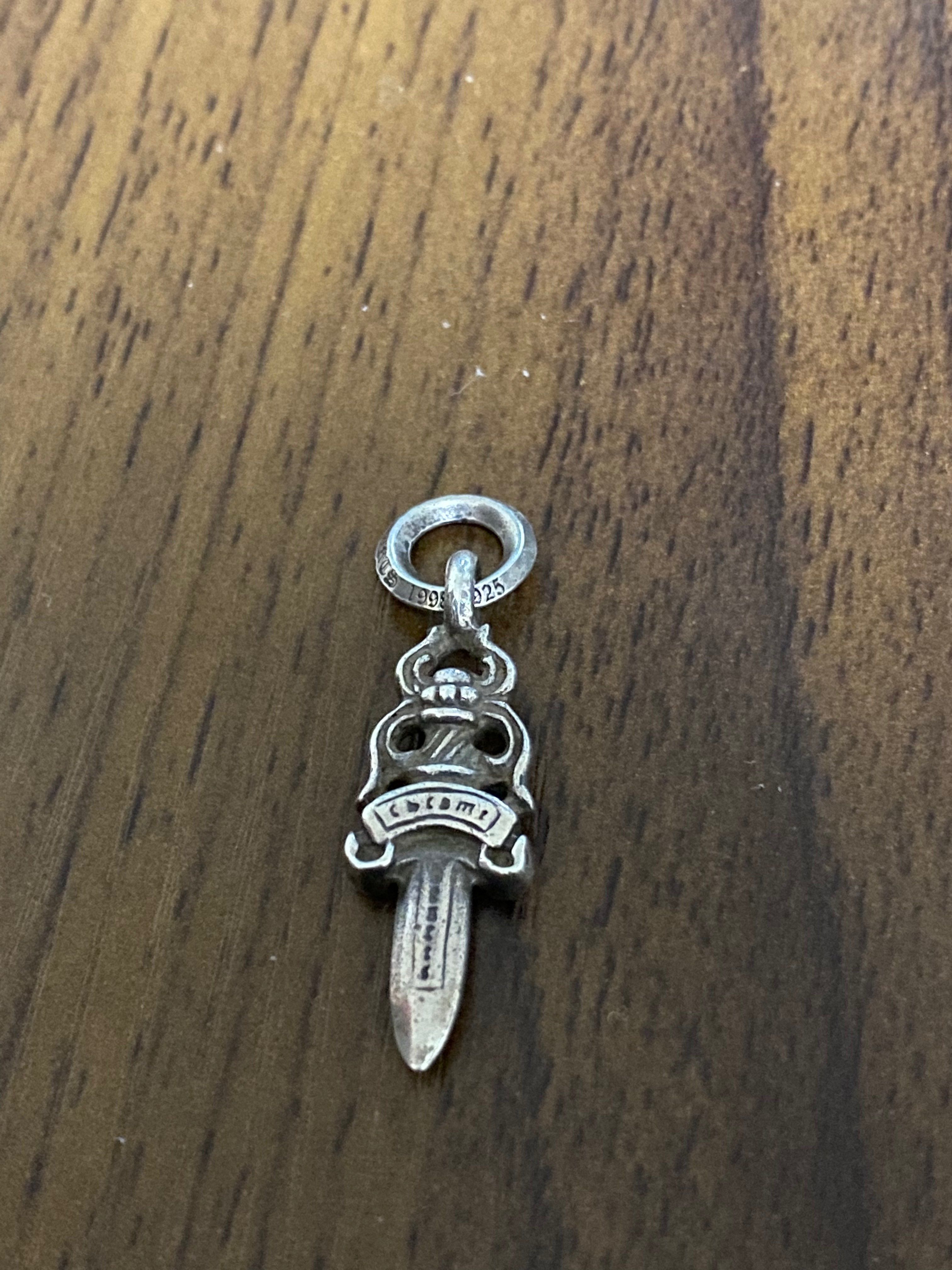 Chrome Hearts # 5 Dagger Charm "Silver"