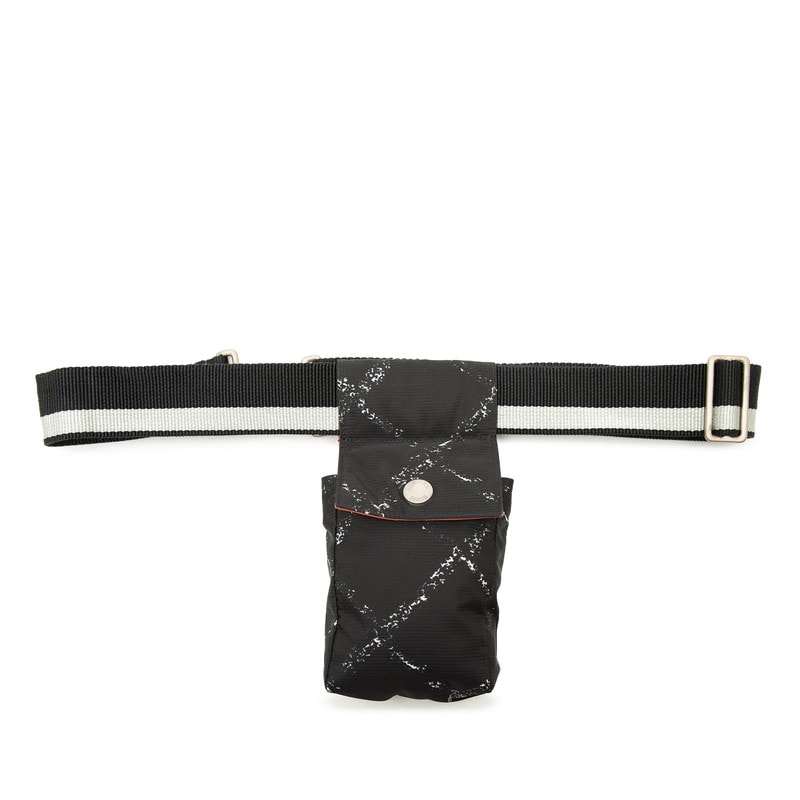 シャネル トラベルライン ウエストバッグ ウエストポーチ ブラック ナイロン レディース CHANEL 【中古】