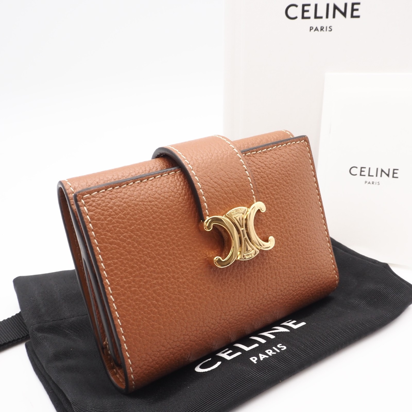 美品 CELINE セリーヌ サプルグレインドカーフスキン タン ファイン ストラップウォレット ニノ 10M963GHH.04LU 三つ折り財布 ブラウン グレインカーフレザー レディース