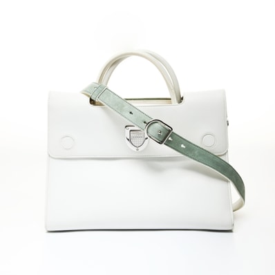 ディオール Dior ディオールエバー ハンドバッグ【中古】