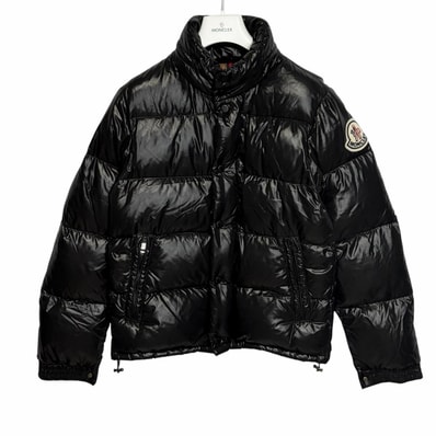 モンクレールEVEREST ダウンジャケット メンズ