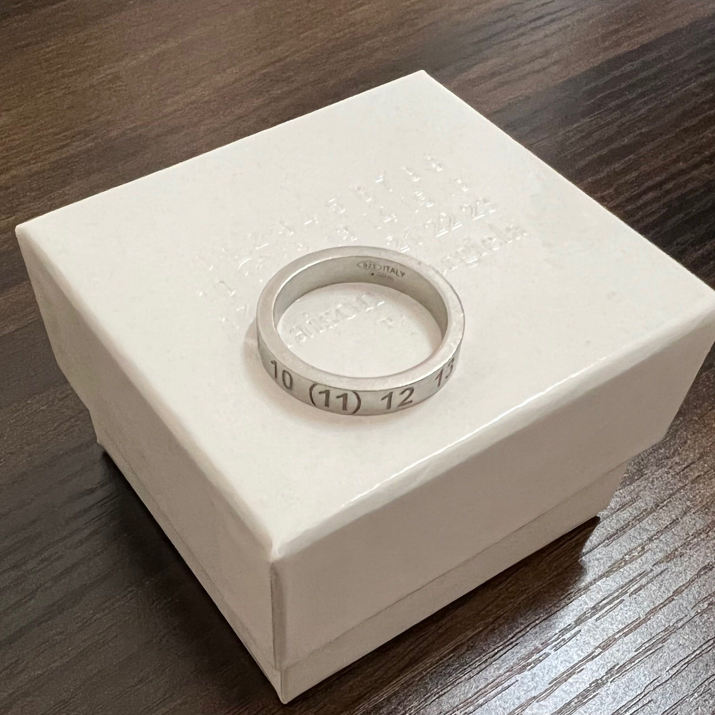 Maison Margiela Number Logo Slim Ring "Silver"