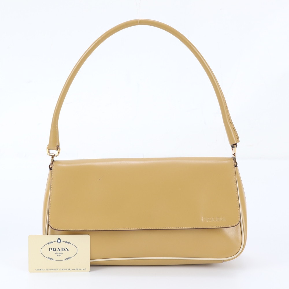■美品 プラダB10689 ショルダーバッグ レザー