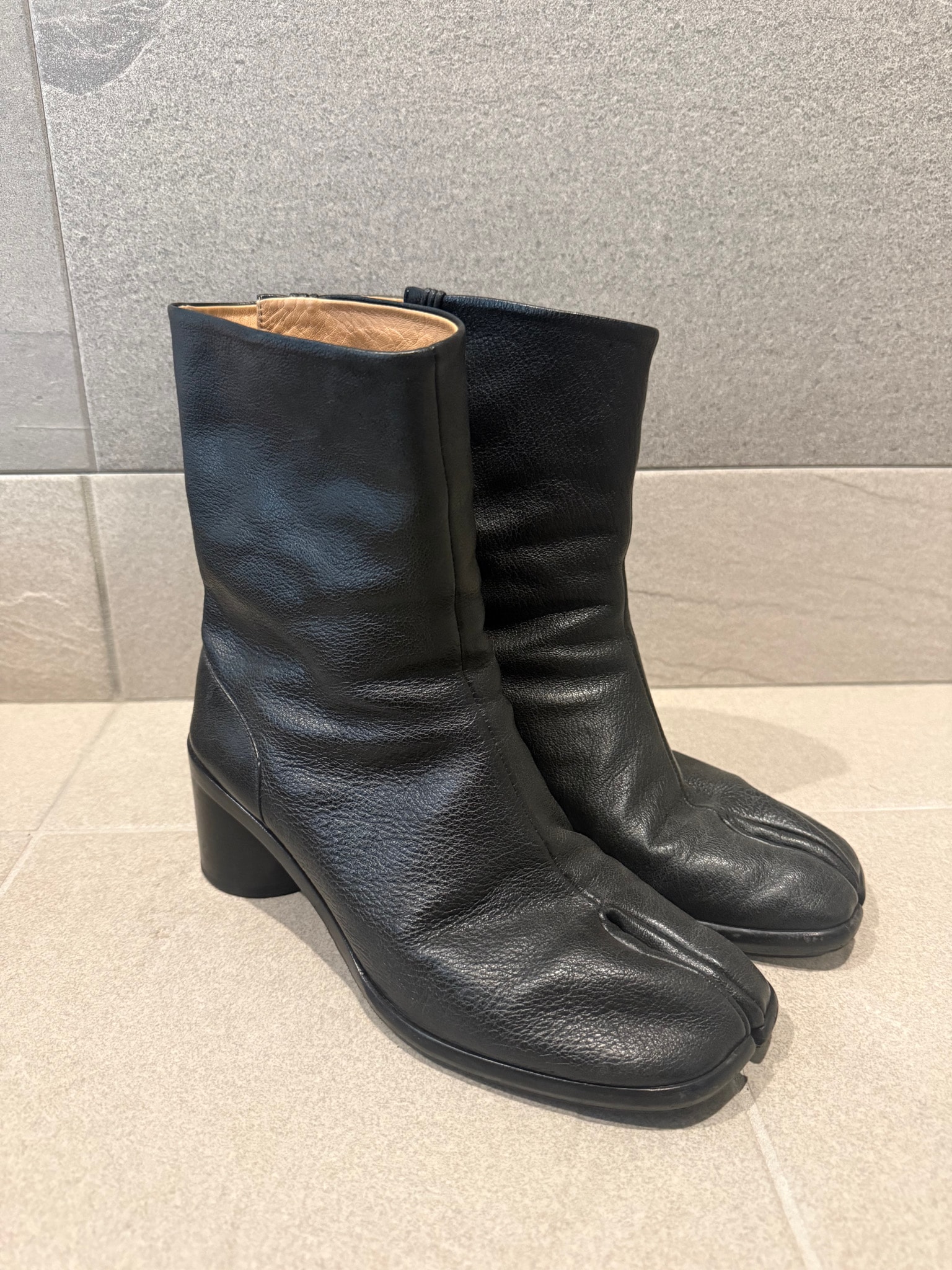 Maison Margiela Tabi Boots "Black"