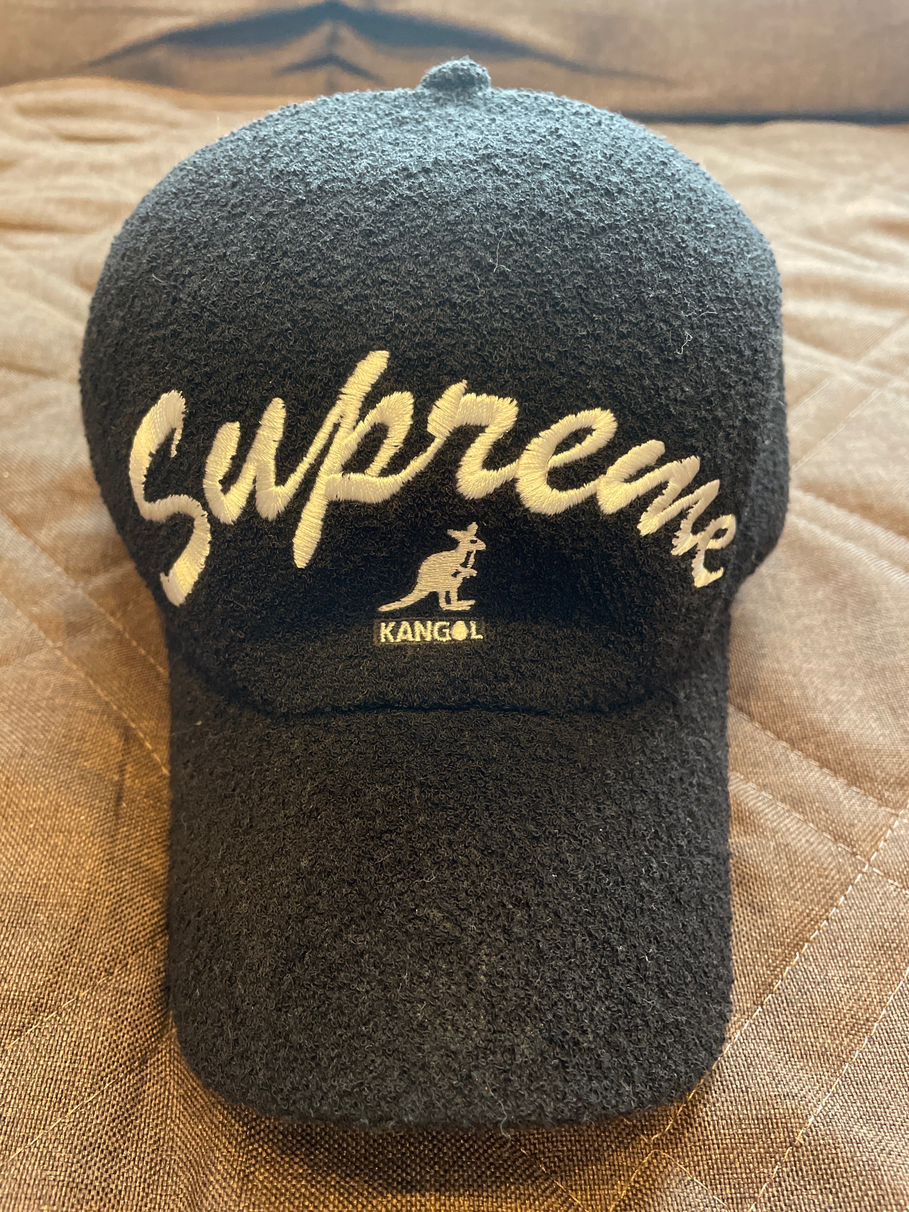 Supreme / Kangol® Bermuda Spacecap "Black"