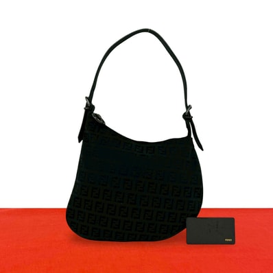 FENDI フェンディ ズッキーノ FF 柄 キャンバス レザー ショルダーバッグ ブラック
67983