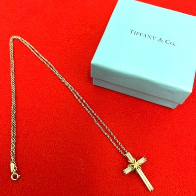 TIFFANY&Co. ティファニー シグネチャークロス ネックレス シルバー925 K18イエローゴールド ネックレス シルバー
33909