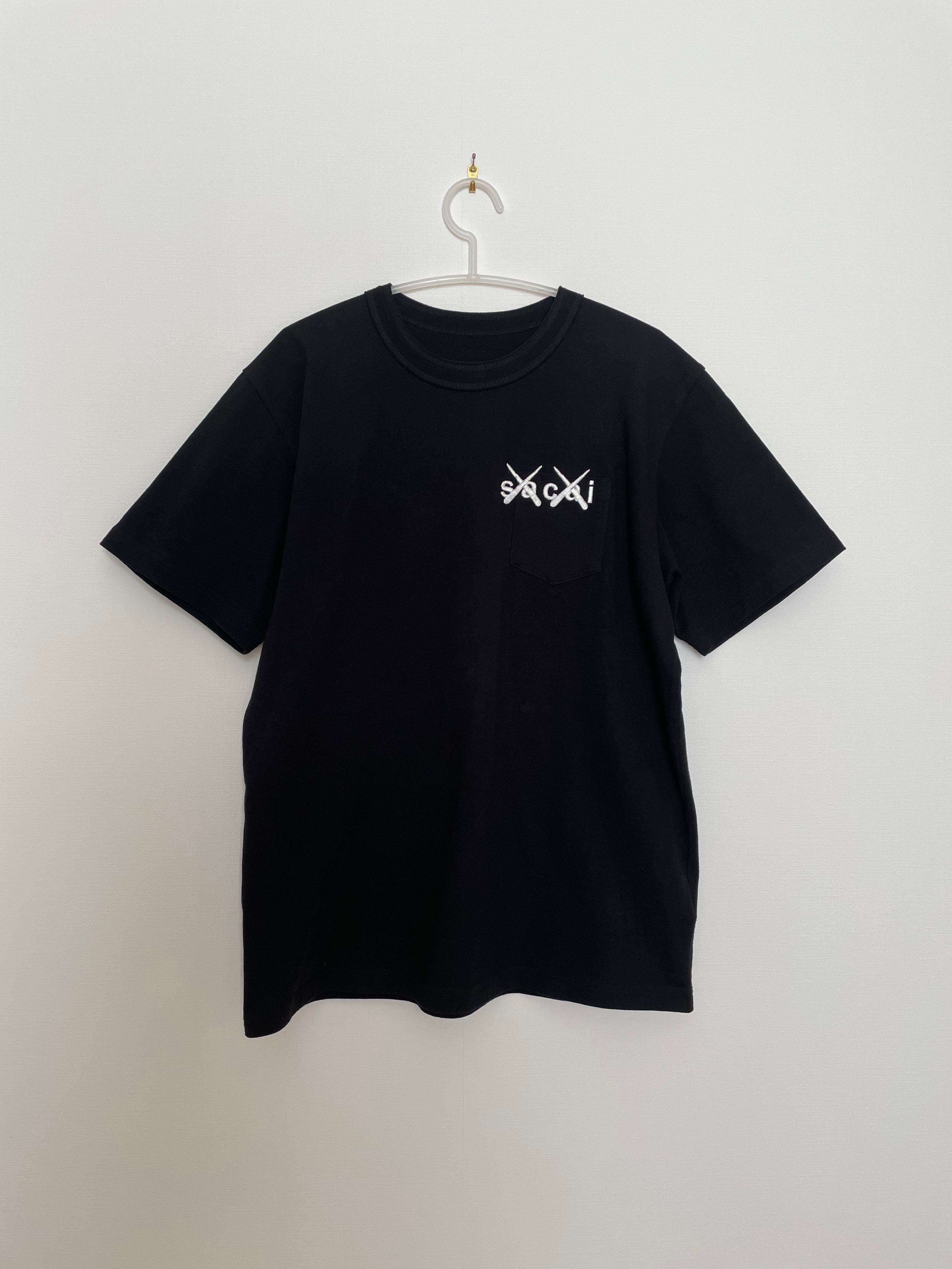sacai KAWS Embroidery T-Shirt "Black White"