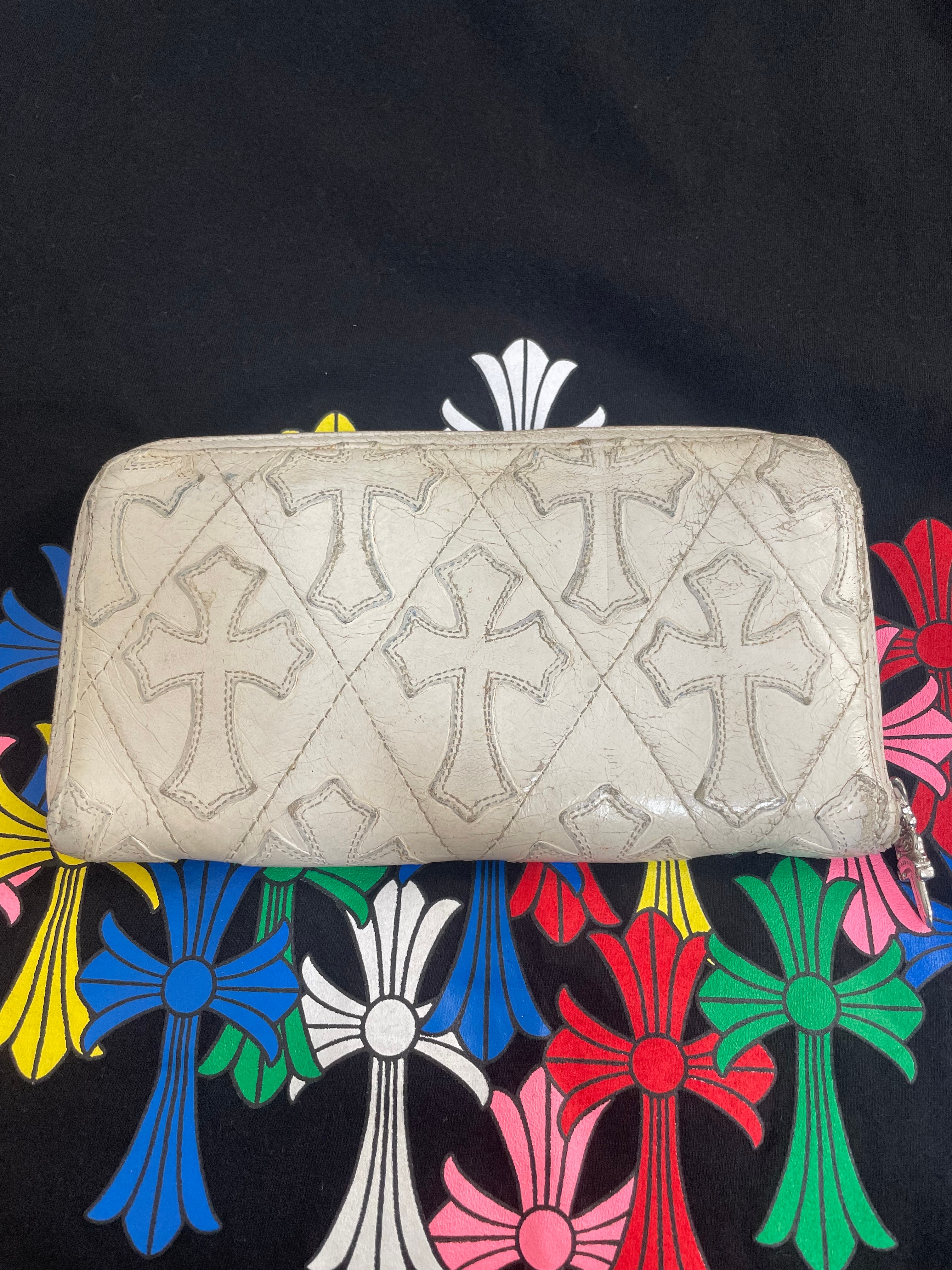 Chrome Hearts REC F ZIP Cemetery Cross Quilted Leather Wallet "White"