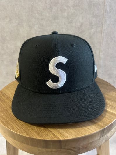 Supreme Jesus Piece S Logo New Era "Black"