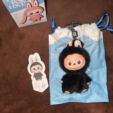 POP MART THE MONSTERS (LABUBU) Pin for Love Series-Vinyl Plush Pendant (N-Z) R