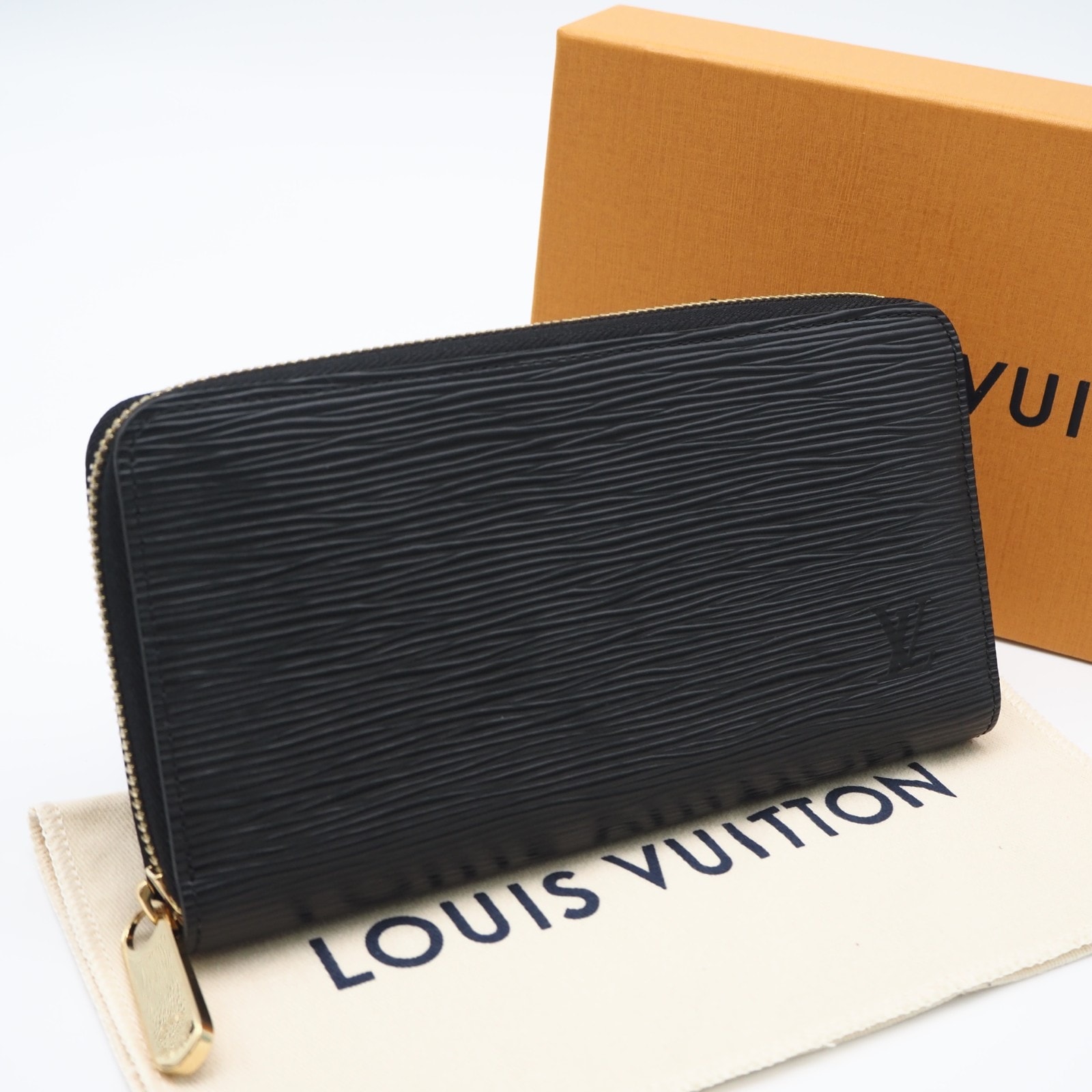 極美品 LOUIS VUITTON ルイ・ヴィトン エピ ジッピーウォレット ノワール M68755 長財布 ブラック ゴールド グレインレザー レディース