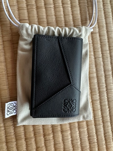 LOEWE Puzzle Business Card Holder Classic Calf "Black"