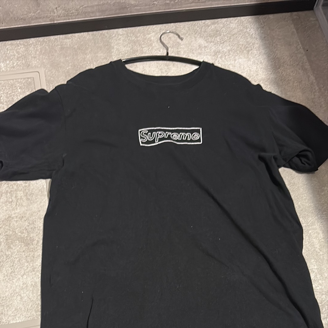 Supreme KAWS Chalk Logo Tee "Black"
