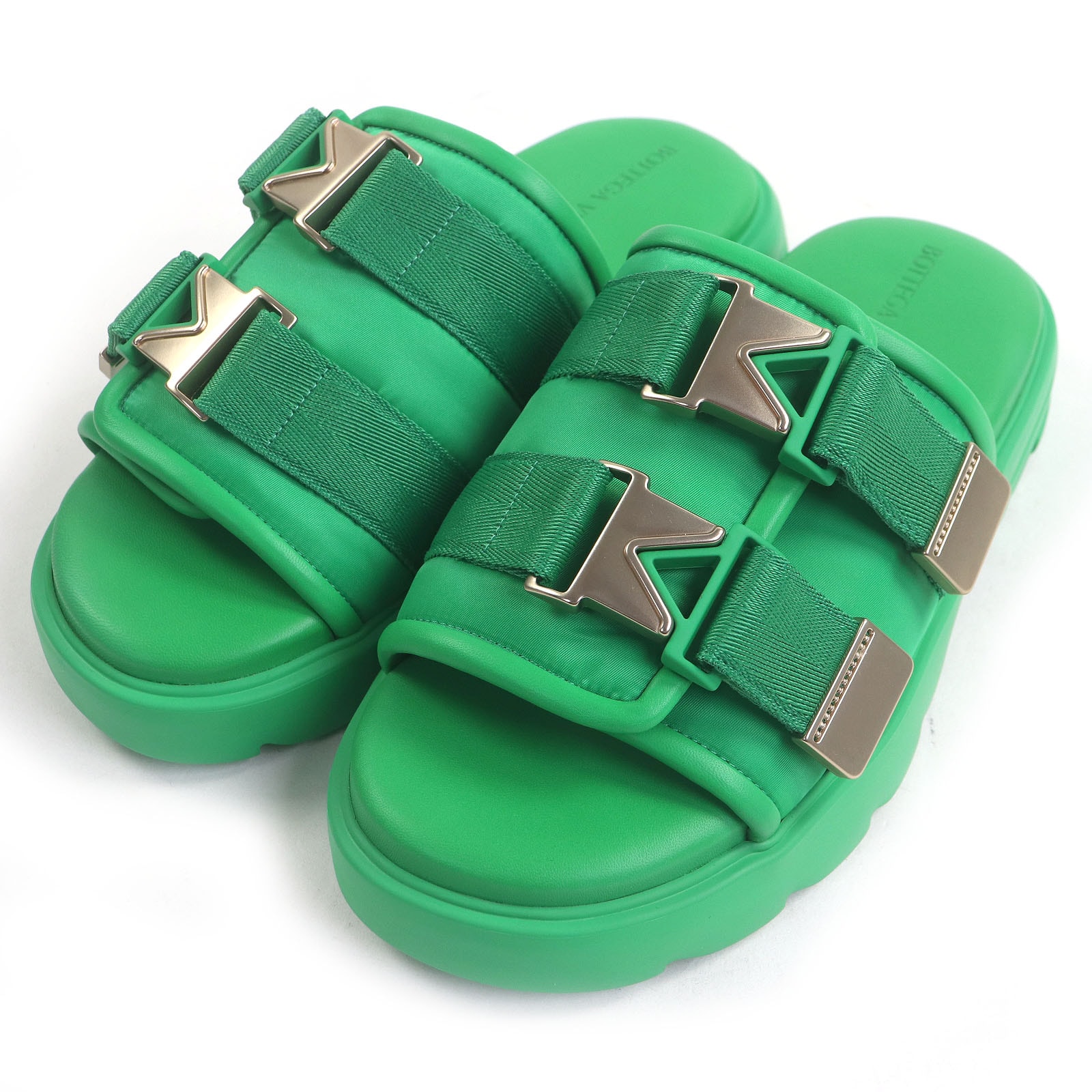 新品・未使用(ワケあり)】未使用品 ボッテガヴェネタ サンダル Flash