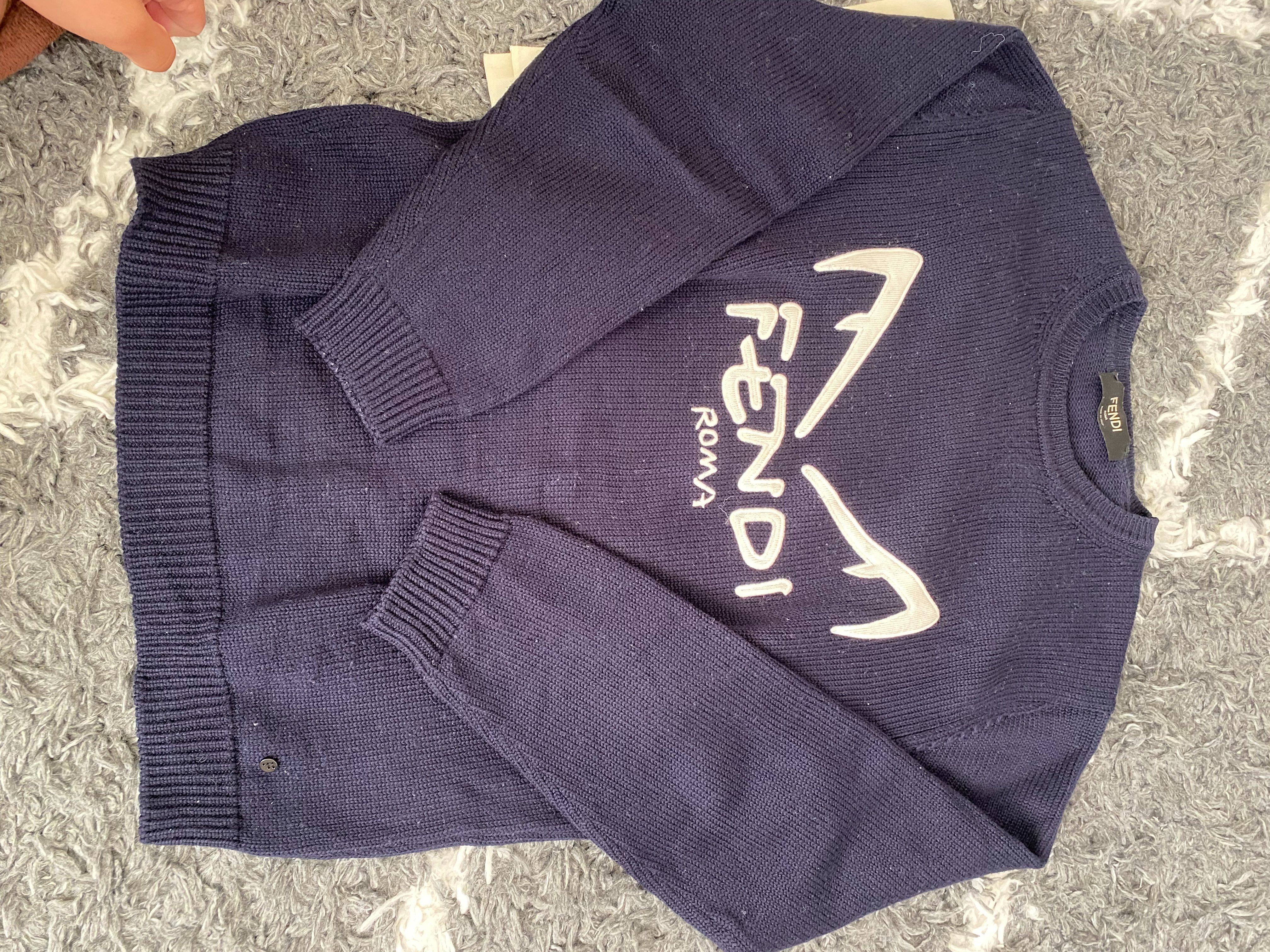 FENDI ニット