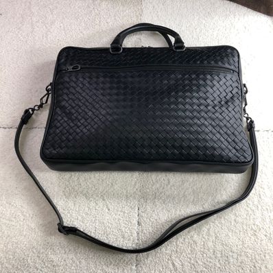 ボッテガ ヴェネタ イントレチャート レザー ビジネスバッグ