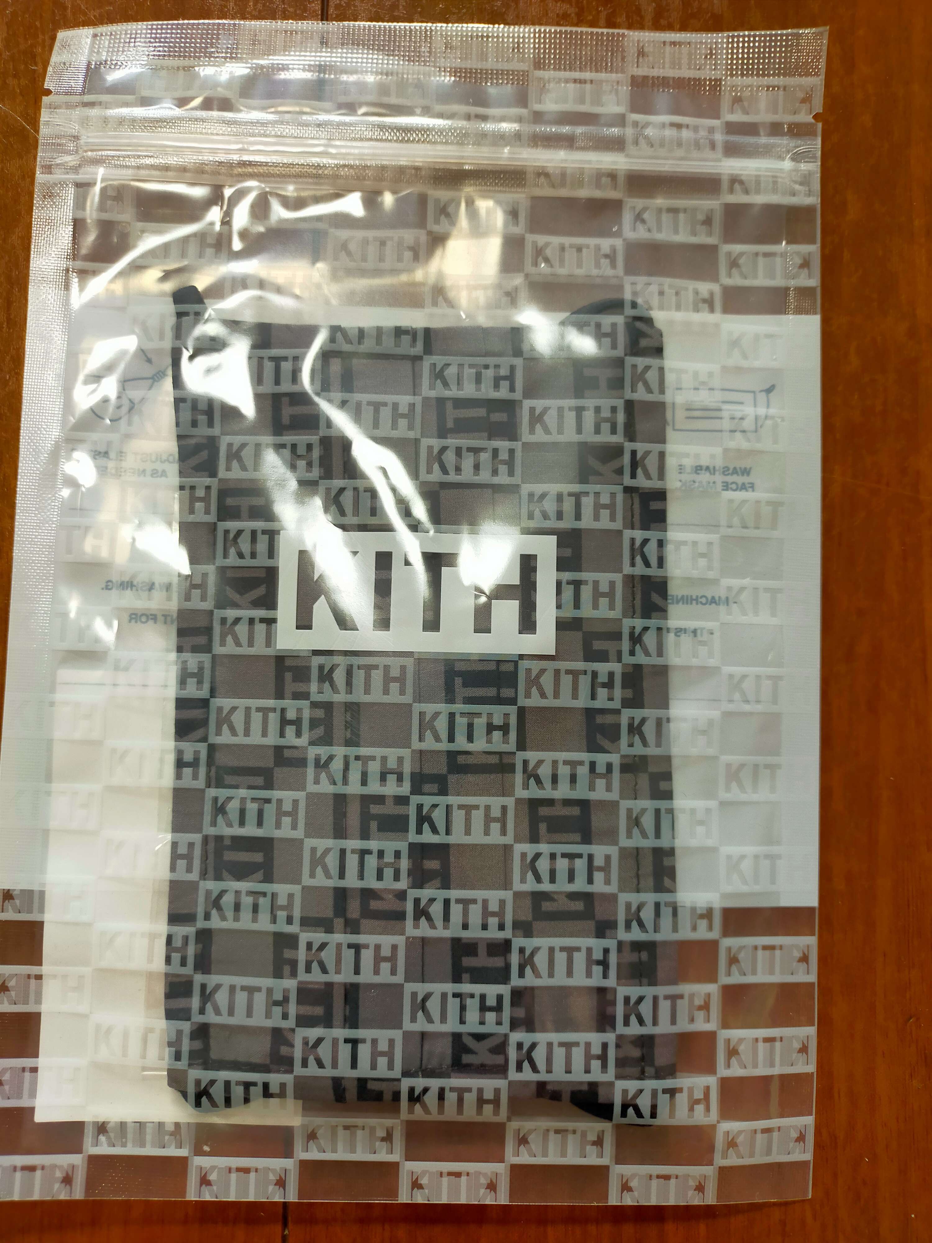 KITH Logo Face Mask "Black"