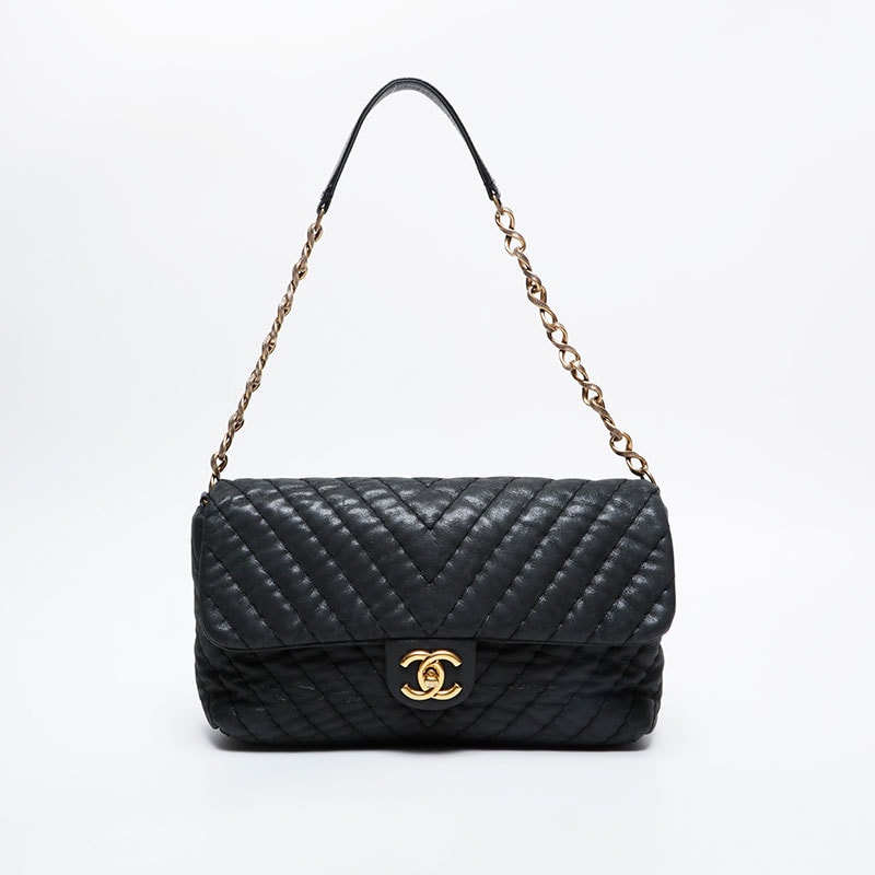 シャネル CHANEL 14番台 2010-2011 シェブロン チェーン ショルダーバッグ【中古】