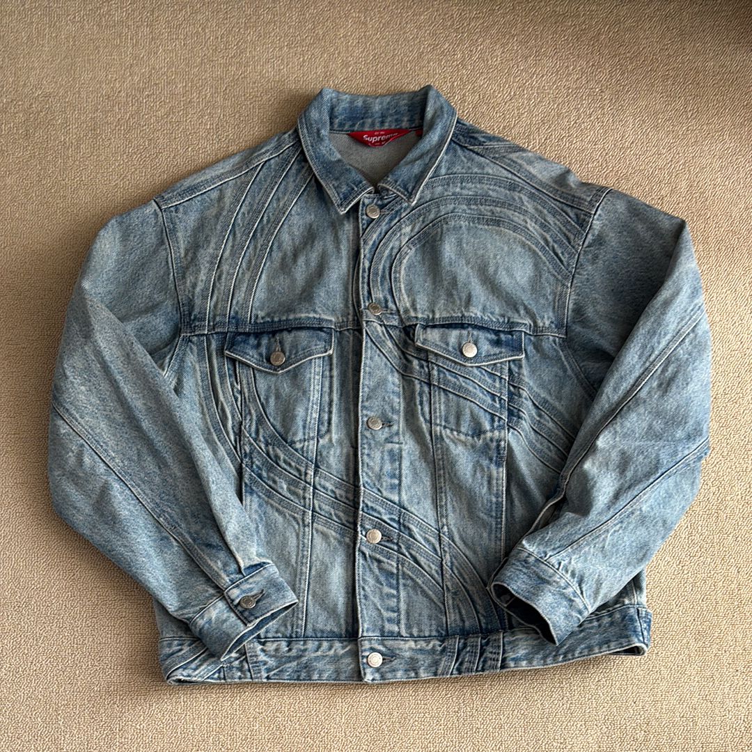 Supreme S Logo Denim Trucker Jacket "Washed Blue"