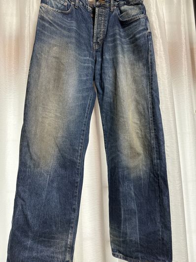 Supreme Distressed Loose Fit Selvedge Jean "Washed Blue" (23FW)