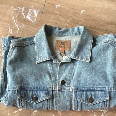 Supreme / Burberry Denim Trucker Jacket "Blue"