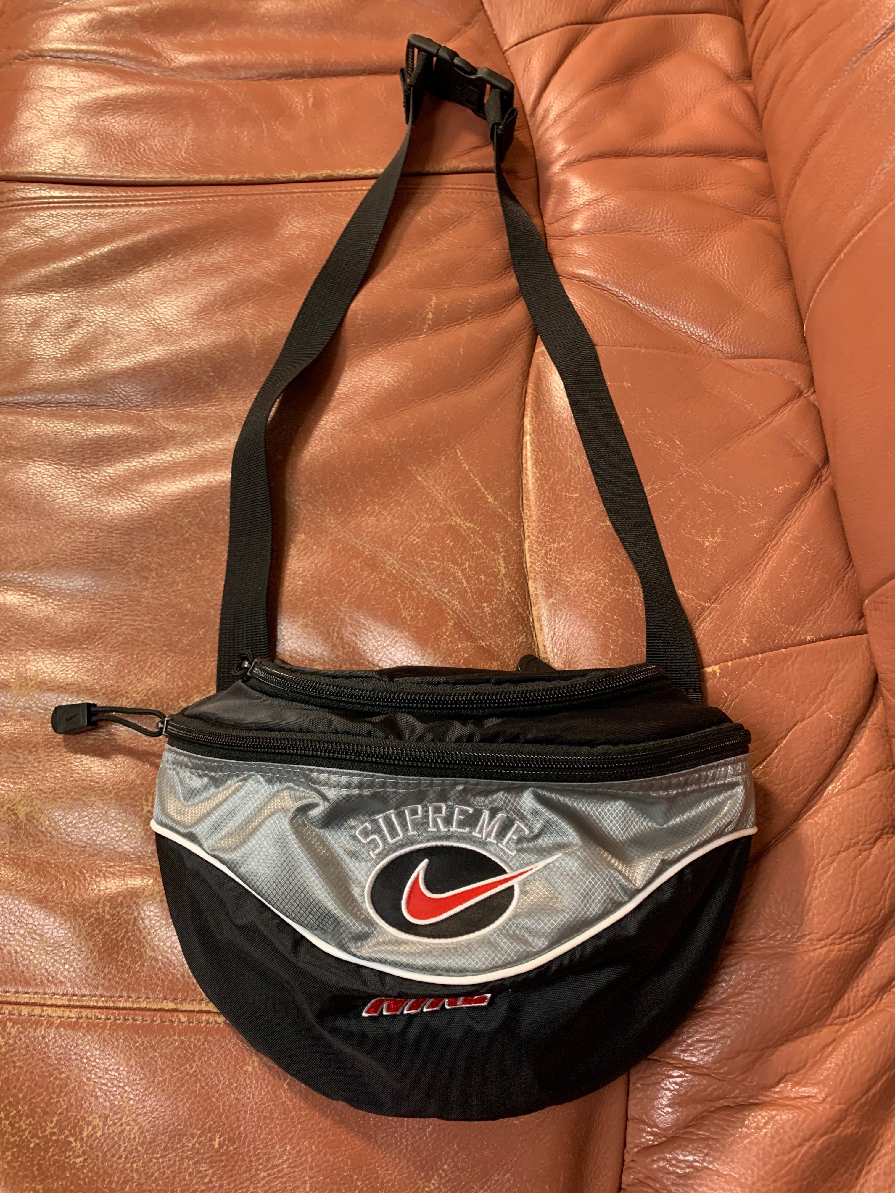 Supreme / Nike Shoulder Bag 