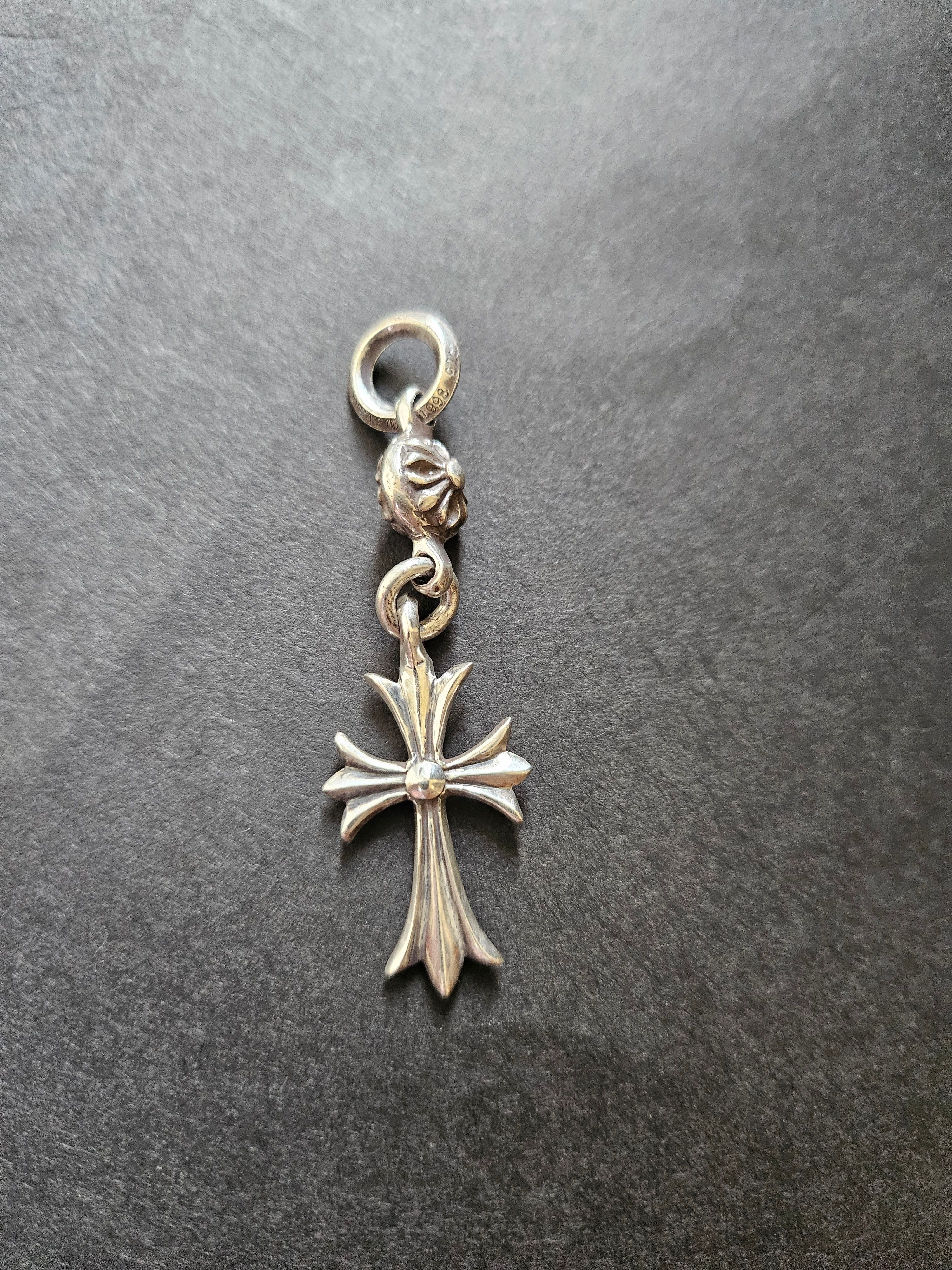 Chrome Hearts 1 Ball Tiny CH Cross Charm "Silver"